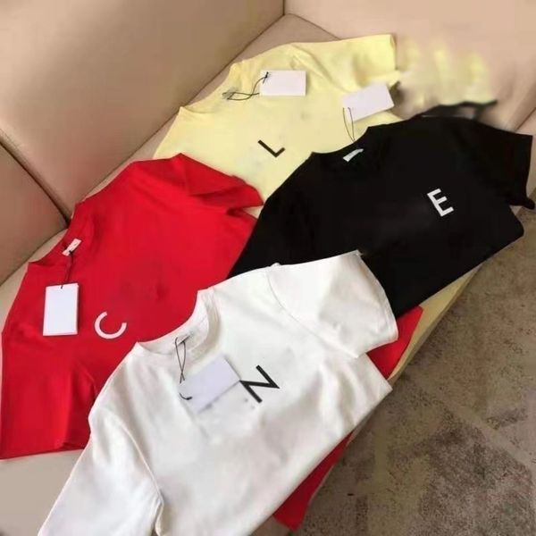 Tees Polos Erkek Tişörtleri Selene Kadın Tasarımcı T-Shirts Galerileri Pamuklar Tops Man Companion Giyim Sıradan Gömlek Luxurys Giysileri S-5XL Boyutu 11 Rolor