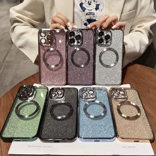 Custodie per telefoni magnetici di lusso per Iphone 15 14 Pro Max Plus 13 12 11 Carta Bling Glitter Metallico Scintillante Placcatura Scintillante TPU morbido Foro fine Protezioni per obiettivo della fotocamera Cover