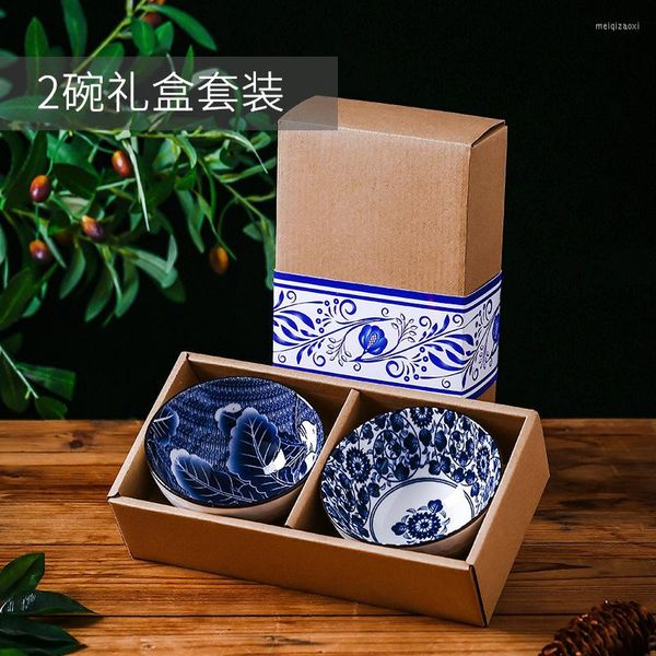 Миски сине -белое фарфоровое посуду Установите подарочную коробку керамической чаши Японская тарелка