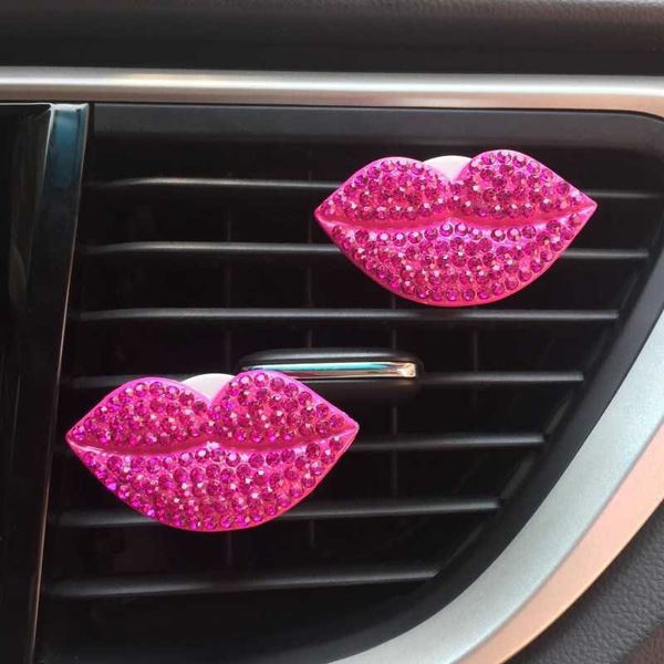 Decorazioni Diamante Profumo Decorazione labbra Presa Clip Deodorante per interni Diffusore di aromi Ricambi auto Decorazione auto rosa 0209