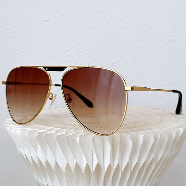 Óculos de sol de verão Tag 2.0 Óculos de sol Navegador em óculos de sol negros para mulheres Gafas de Sol Verão 0244 Designer anti-ultraviolet estilo Glasse 0244S
