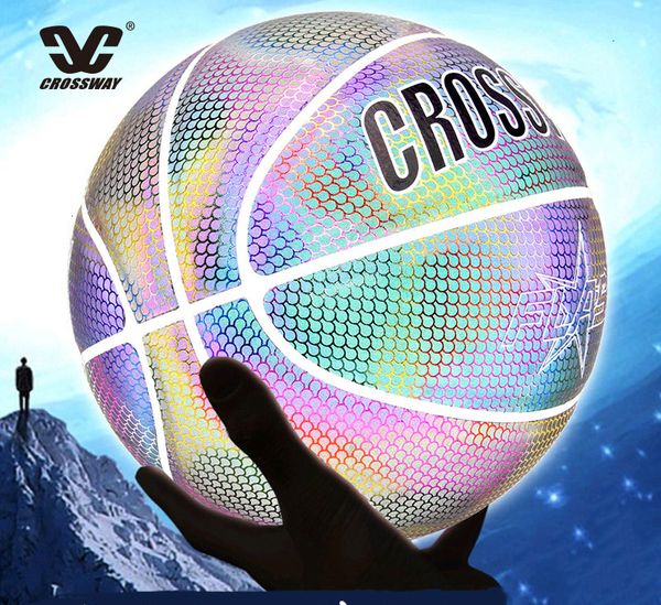 Palline Pallone da basket riflettente olografico Resistente all'usura Pallone da luce notturna luminoso Pallone da basket luminoso con perno per borsa 230210