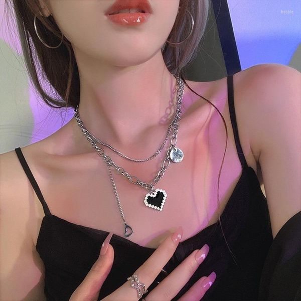 Подвесные ожерелья модный 2023 Любовь Сердце Ожерелье для женщин Мужские Мужские Цепные Панк Двойной слой Винтажные чары девушки подарки корейские украшения