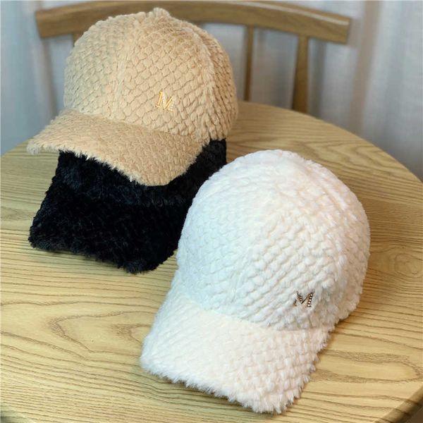 Berretto da baseball M Lettera Berretto misto pelliccia di coniglio Ins Tide Marca femminile Autunno e inverno Cappello in peluche tutto-fiammifero Adatto per viso Grandi berretti da baseball G230209