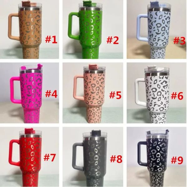 Tumbler de 40 onças de leopardo com manípulo de palha reutilizável copo de café isolado aço inoxidável Tumbler de grande capacidade Copo de garrafa de água