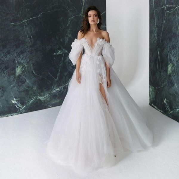Hochzeitskleid UETEEY Elegante Kleider Sexy V-Ausschnitt A-Linie Tüll Hofschleppe Plus Size Prinzessin Boho Herz Blumenkleider 2023