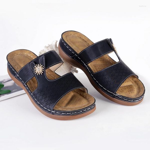 Slippers Summer Sandals Women 2023 Fashion Belge Shouse Женская платформа Open Toe Casual Slippres Женская пляжная обувь