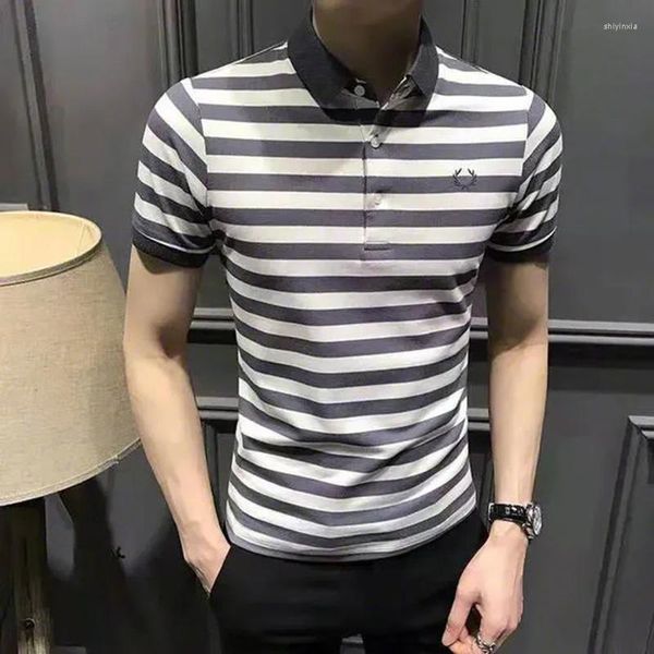 Männer T-Shirts Mode Sommer T-shirt Männer 2023 Gestreifte Farbe männer Tops Korea Stil drehen-unten Kragen Kurzarm t-shirt Große Größe 6XL