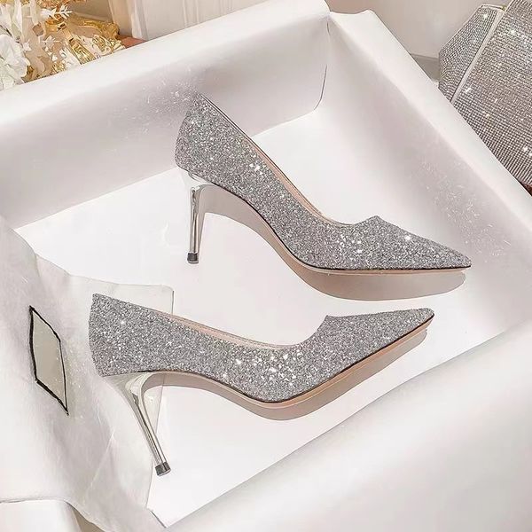 Scarpe eleganti tacchi alti donne scarpe da sposa sposa tacchi oro designer di lusso eleganti sandali da festa vestito a palo danza sexy tacchi argento 230211