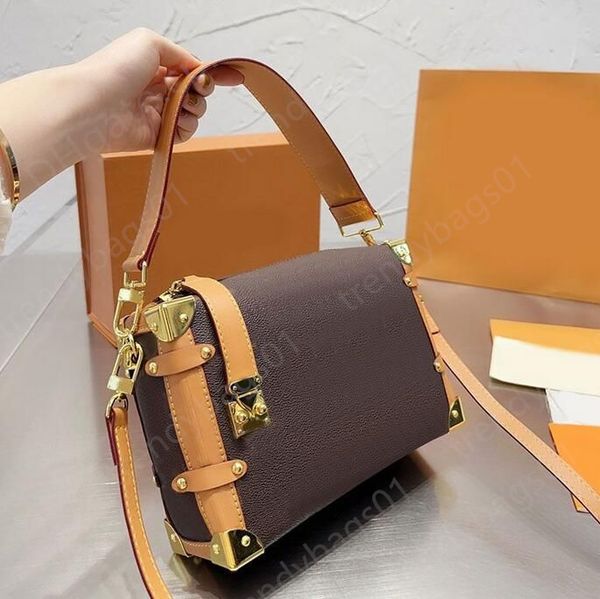 Kadın Çantalar Moda Omuz Çantası Kamera Yan Bagaj Tasarımcısı Çanak Çantası Messenger Crossbody Capse Mektub