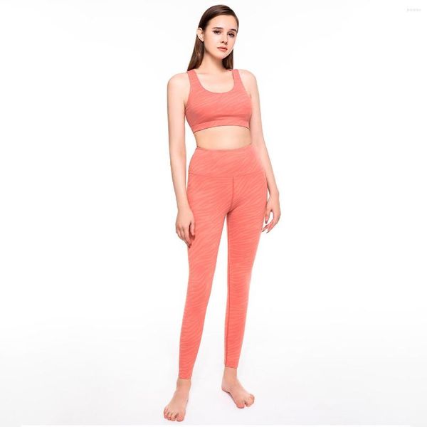 Set attivi Abbigliamento yoga Completo magro modello zebrato Reggiseno sportivo Pantaloni a nove punte Set da 2 pezzi di fitness corpo nudo fronte-retro