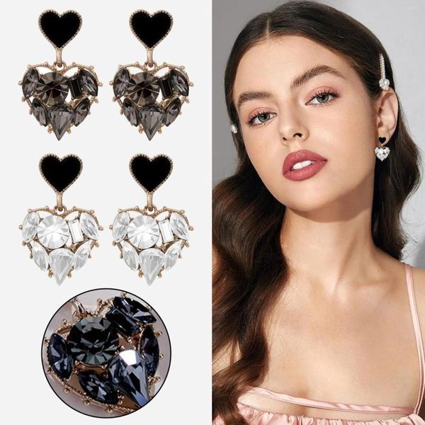 Brincos de argolas strass preto amor temperamento feminino cheio de moda feminina.