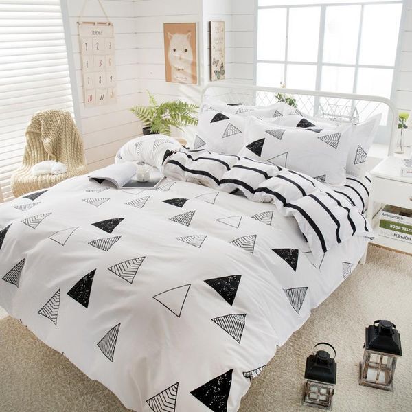Set di biancheria da letto Set copriletto stampato geometrico bianco nero Piumino per bambini Lenzuola e federe per bambini adulti Piumino 61037