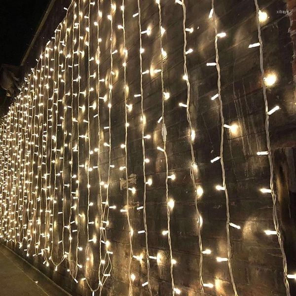 Decorações de Natal 10m 100 Luzes de cordas LEDs Lâmpadas ao ar livre Decoração à prova d'água para pátio Festa de casamento de férias de jardim de jardim