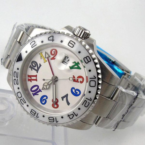 Orologi da polso Vetro zaffiro Quadrante bianco Lunetta in ceramica Puntatore GMT rosso Segni luminosi Data di regolazione Movimento automatico Orologio da uomo