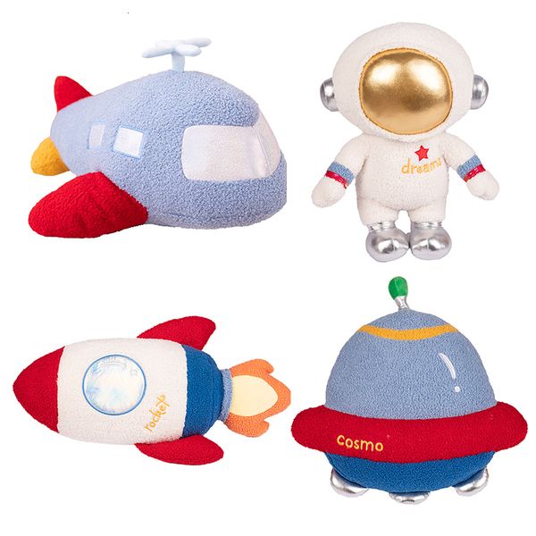 Bambole di peluche Peluche Razzo Astronauta Giocattolo Farcito Astronave Cuscino per la casa Decorazioni per la casa Regalo di compleanno Scoperta dello spazio Giocattolo educativo per bambini 230211