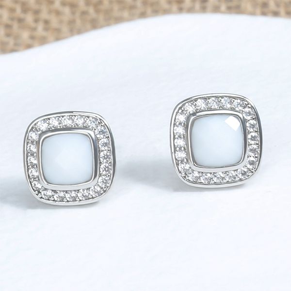 Estudações femininas Brincho de Onyx Zircão de Zircão Branco Earings Jóias Moda de Luxo Mulheres de Casamento Stud