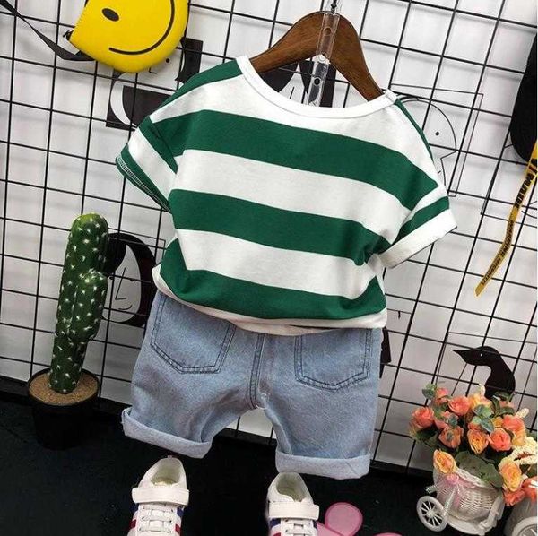 Anno di abbigliamento Bambini Pantaloncini Vestito Strisce per bambini Vestiti Estate Grils Maglietta a maniche corte Top Pantaloni Pz Set da ragazzo