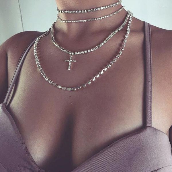 Catene Moda Donna Multistrato Catena con strass Girocollo Collana con croce Collier Colore oro argento Chocker Femme Venduto da set