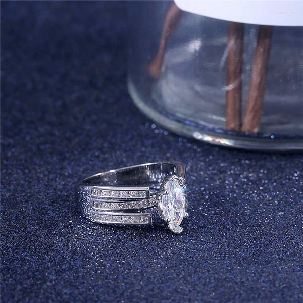 Cluster Ringe Niedliche weibliche kleine Zirkon Stein Ring Silber Farbe Hochzeit Schmuck Versprechen Verlobung für Frauen Größe 6-10