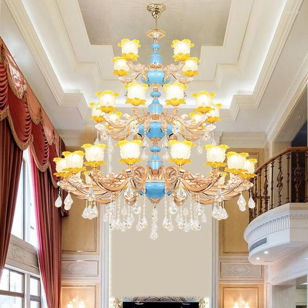 Lampadari Lampadario di cristallo di lusso Reparto vendite luminose Casa modello oro Tre piani Grande ramo di un albero di scale El