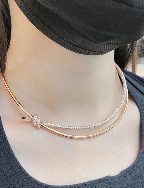 pendenti delle collane di collegamento della catena dell'argento dell'oro choker gioielleria raffinata catena a maglia cubana ghiacciata argento Catene da tennis collana donne cuore designer trifogli amore matrimonio di lusso