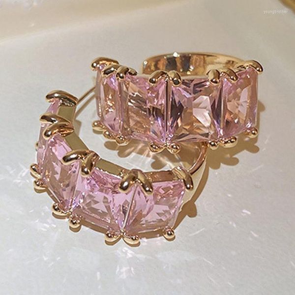 Orecchini a cerchio Romance Pink Cubic Zirconia Orecchini geometrici color oro per le donne Gioielli di compleanno per feste carine