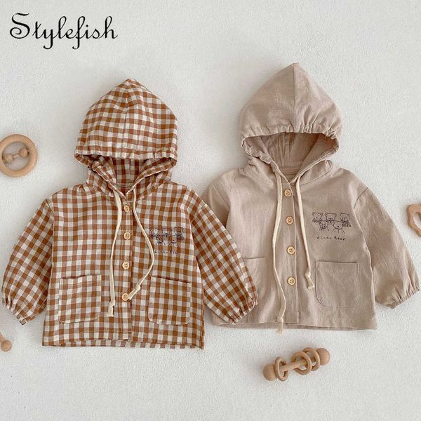 Açık tişörtler bahar bebek baskı zarif moda ceket bebek unisex uzun kollu kapüşonlu güneş koruyucu hırka bebek basit giyim j230214