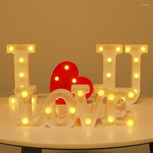 Stringhe LED Marquee Letter Segni luminosi Lettere luminose adatte per riunioni di famiglia e decorazioni di nozze Luci natalizie