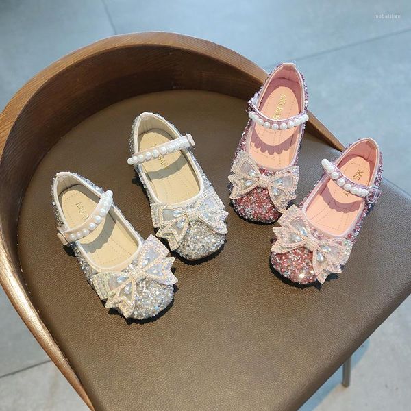 Sapatos planos meninas princesa 2023 primavera e outono feminino arco de bebê de moda única piscando diamante menina cristal