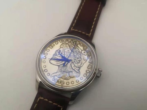 Orologi da polso Orologio da uomo classico con personalità retrò, movimento meccanico automatico, orologio da uomo in pelle da lavoro, classico ritratto maschile