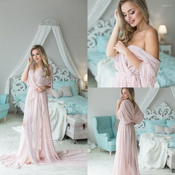 Abito da damigella d'onore rosa con spalle scoperte Guarda attraverso le vestaglie da notte da donna Camicie da notte in chiffon di pizzo con fascia su misura