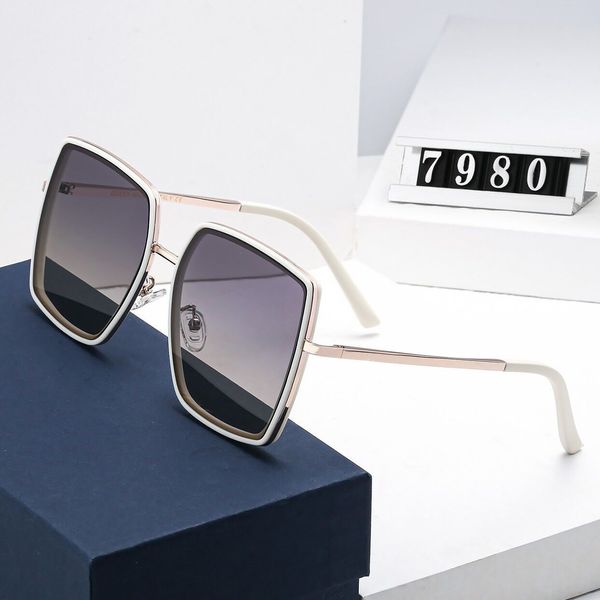 ￓculos de sol polarizados Classic Fashion Designers Sunglasses 2023 A ￺ltima tend￪ncia de personalidade de estilo de estilo Large Box Sunglasses