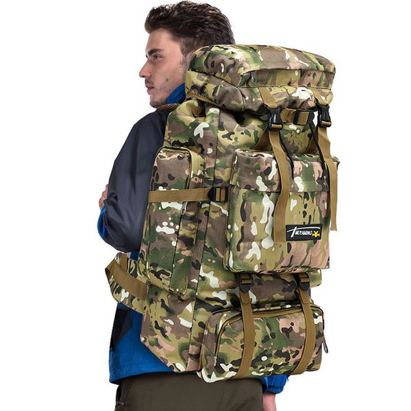 Bolsas escolares 70L de grande capacidade Backpack Nylon Tactics militares à prova d'água Molle Molle Army Men Backpack Rucksack para caminhada viagens 230214