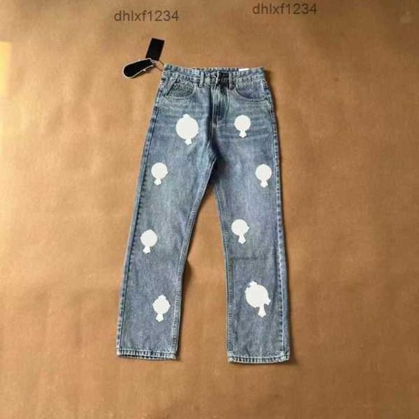 2023 Jeans Masculino Designer Make Old Washed Chrome Straight Short Prints Heart Letter Prints for Women Men Casual Long Stylevm85