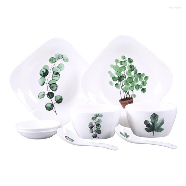 Set di stoviglie Set da 8 pezzi Set da tavola in ceramica nordica Piatto da piantagione verde creativo Combinazione di piatti per la casa Disco