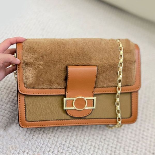 Bolsa de cinto de corrente de moda Bolsa de aba bolsa de designer Saco de cordeiro macio de lã de luxo de luxo Moda Crosses Crossbody Sacos para Mulheres para Mulheres