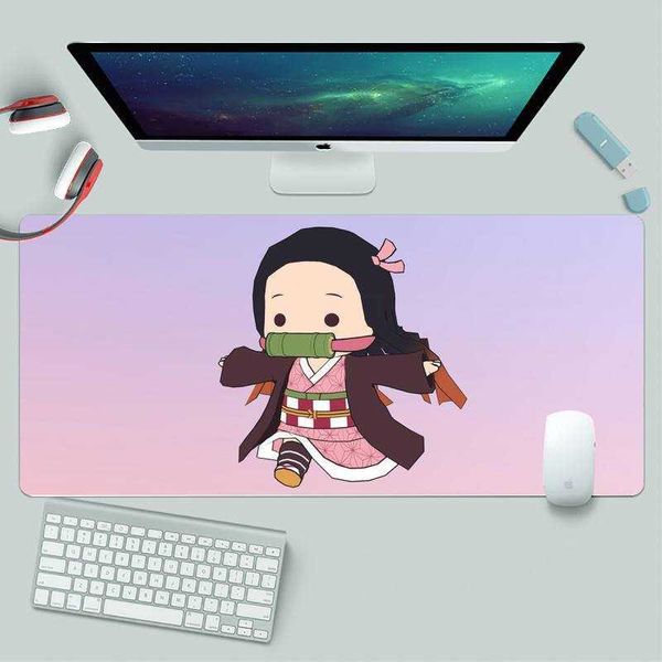 Mouse Pad Poggiapolsi Nezuko Locking Edge Mouse Pad Game XL Large Gamer Keyboard PC Desk Mat Takuo Computer Tablet Tappetino per mouse T230215