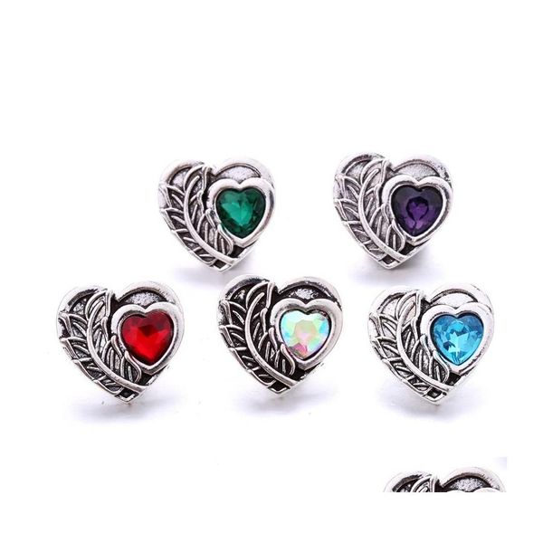 Charms retro Sier Color Snapt Button Heart Женщины выводы ювелирных украшений 18 мм металлические кнопки DIY Браслет украшения оптом капля Deli dhc9n