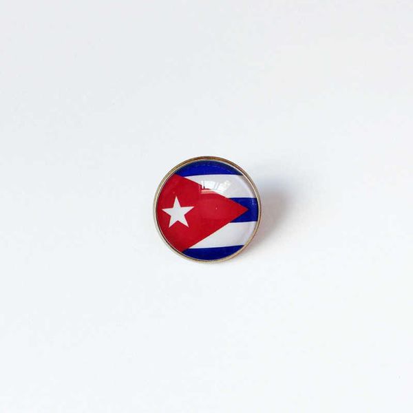 Partys Spilla con bandiera nazionale di Cuba Coppa del mondo Spilla da calcio Banchetto di alta classe Regalo per feste Decorazione Distintivo in metallo commemorativo in cristallo