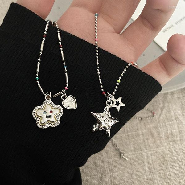 Collane con ciondolo FFLACELL Spring Korea Sweet Cool Girl Collana con perline color caramella con due stelle e catena a clavicola a cinque punte