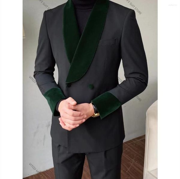 Abiti da uomo Temperamento Gentiluomo Velluto Abito da uomo Moda su misura Giacche Pantaloni Blazer Ultimo cappotto Design Formale Affari Inverno