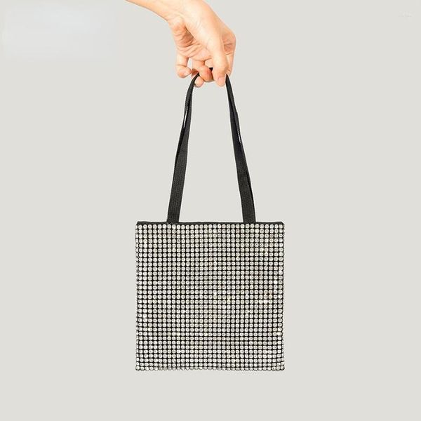 Borse da sera Borsa a tracolla con strass Moda da donna Borsa da pranzo con diamanti pieni di fascia alta Piccola folla Messenger a catena magnetica