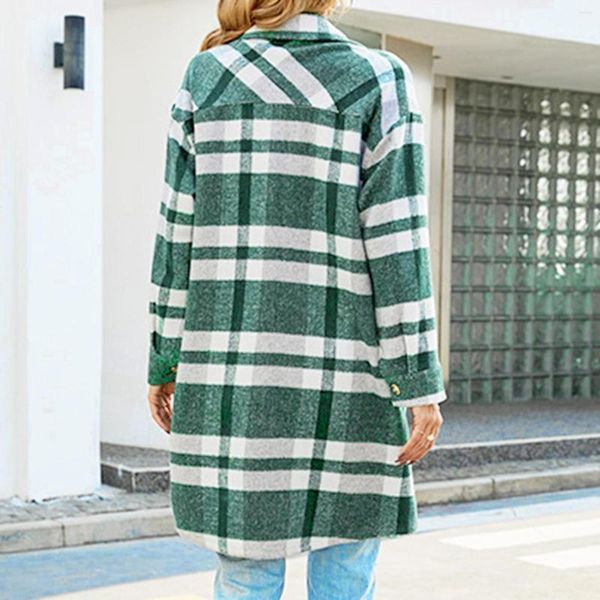 Damenjacken Frauen Langarm Turnenkragen Button Down Plaid Shirts Flanell Kapuze -Shacket -Jacke Schichten