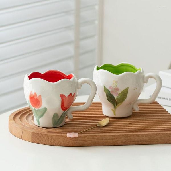 Tassen Koreanische handbemalte Convallaria Majalis Tulpe handgemachte Keramiktassen Einzigartige Kaffee Tee Milch Tasse Geschenk für Mama Freunde Sie