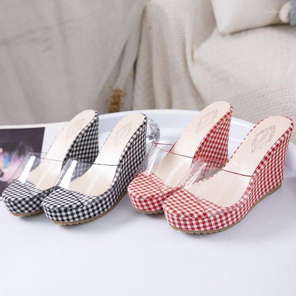 Hausschuhe Frauen koreanischer Sommer Plaid Square Mode komfortable Hangabsatz Flip Slipeers transparente Frauenschuhe