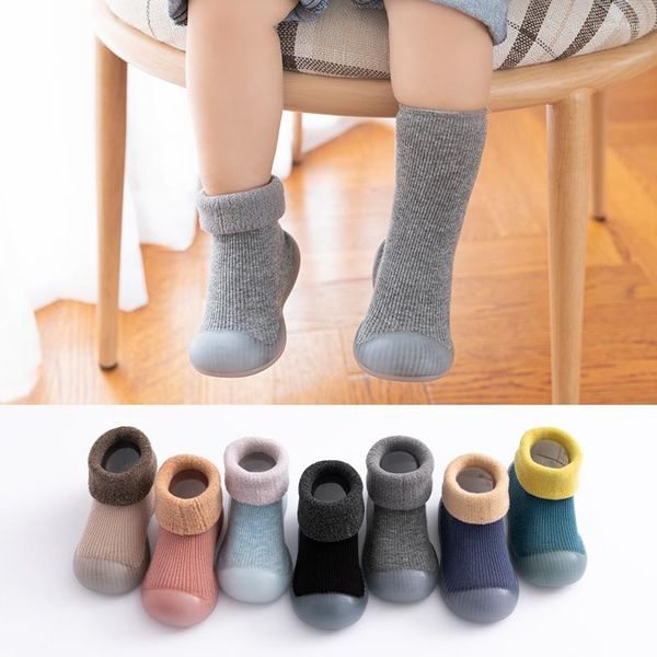 Primi camminatori Bambini Tubo medio Nonsilp Calzino Scarpe Imitazione Cashmere Bambino Bambino Pavimento Inverno Più Velluto Ispessito Stivaletti