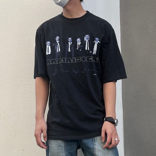Mens camisetas banda impressa preto casual mangas curtas de grandes dimens￵es camisetas tee de algod￣o homem homem hip hop streetwear mg230042