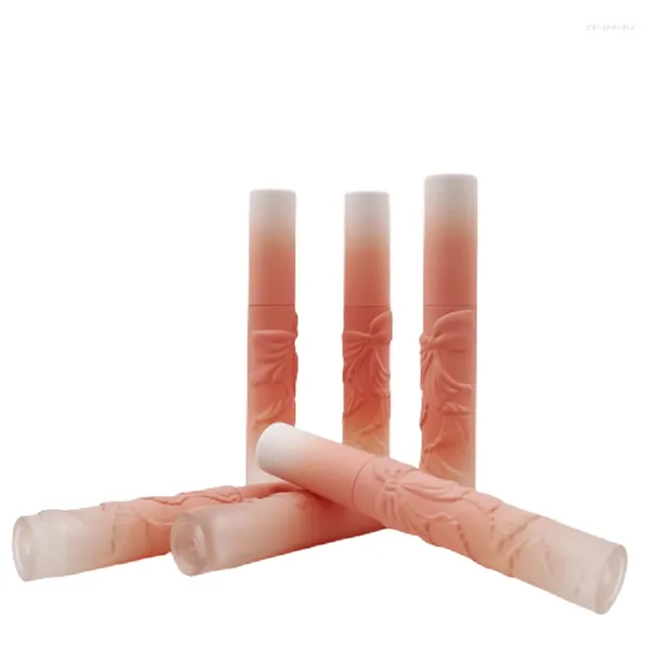 Bottiglie di stoccaggio tubi di lucido vuoto gradiente rosa imballaggio lucidalabbra gloss reiedibile da 4,5 ml contenitore a farfalla in rilievo