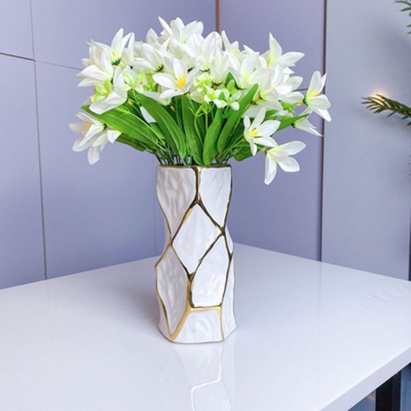 Vaso in ceramica TV armadio per vino decorazione composizione floreale lusso leggero e senso senior della decorazione del portico del soggiorno di casa